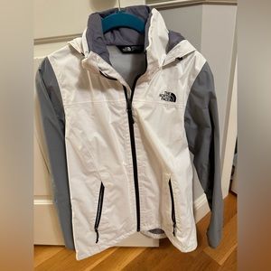 The North Face women’s raincoat / windbreaker size S